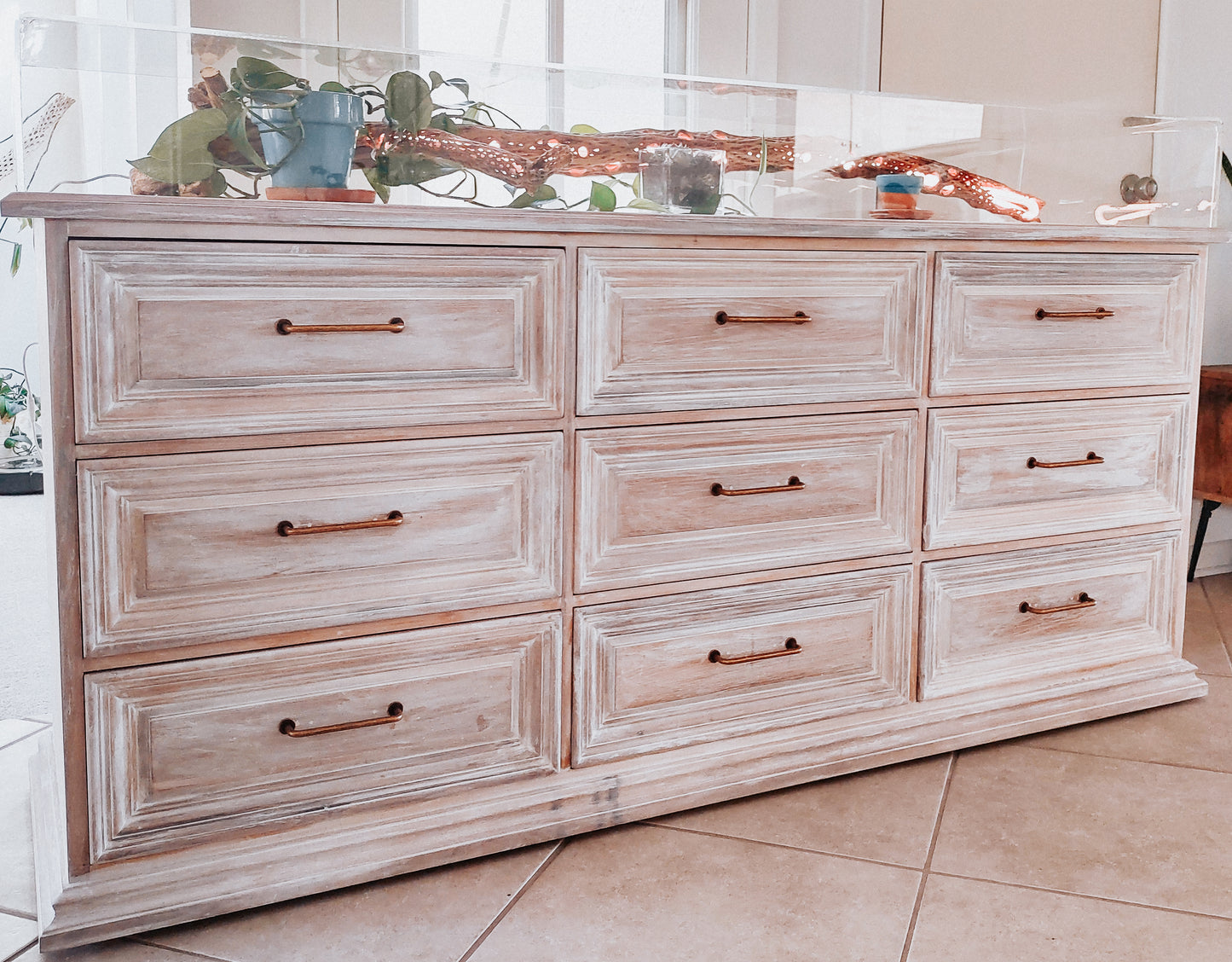 Pearl Chest