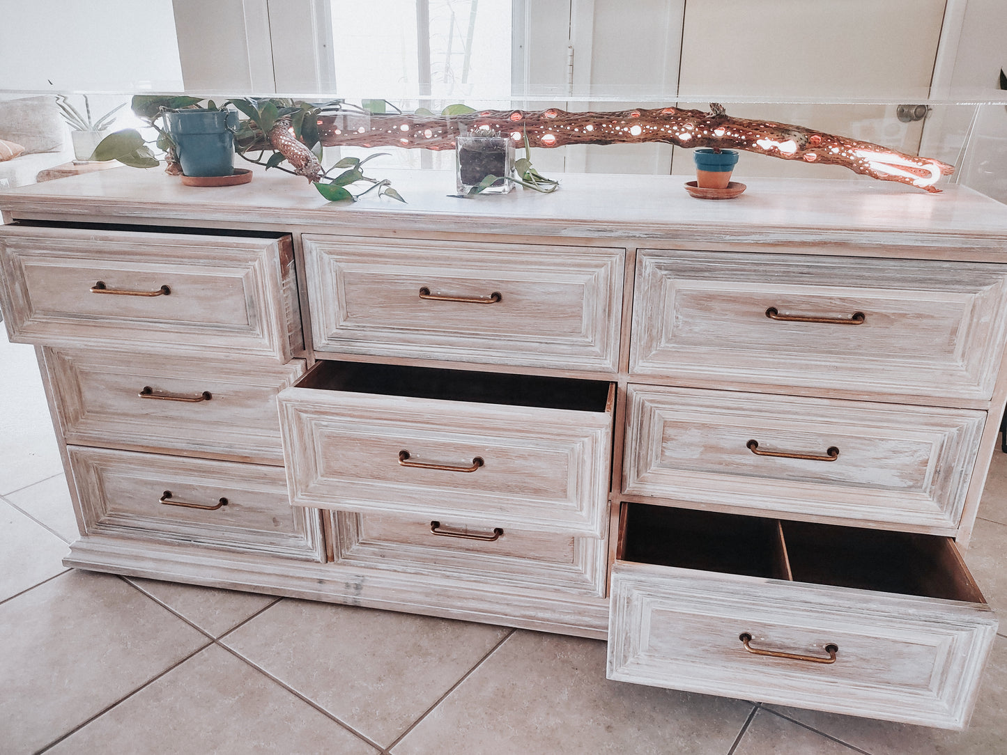 Pearl Chest